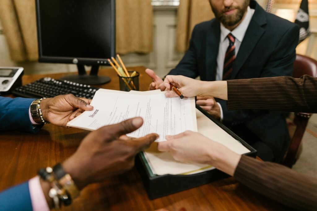 legal deal structuring in Dubai protecting founders from disputes