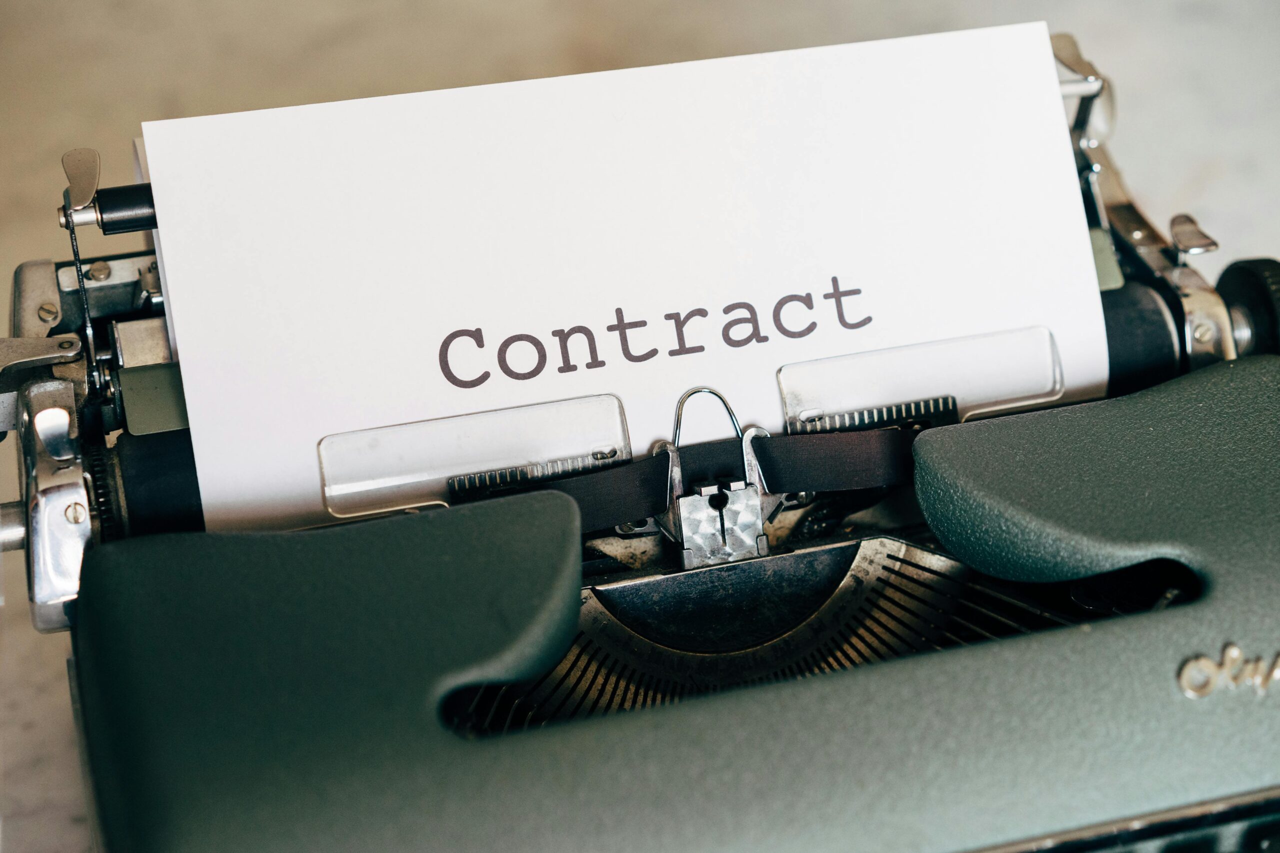 practical contract drafting in UAE based on real business operations